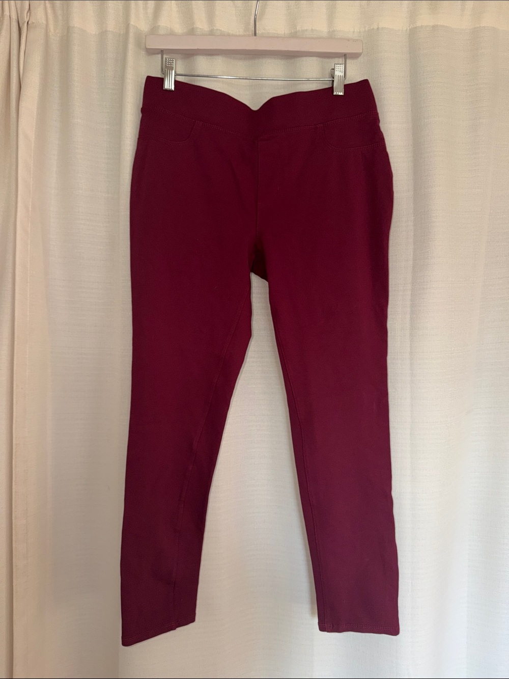 St. John's Bay Maroon Skinny Leg Ponte Leggings